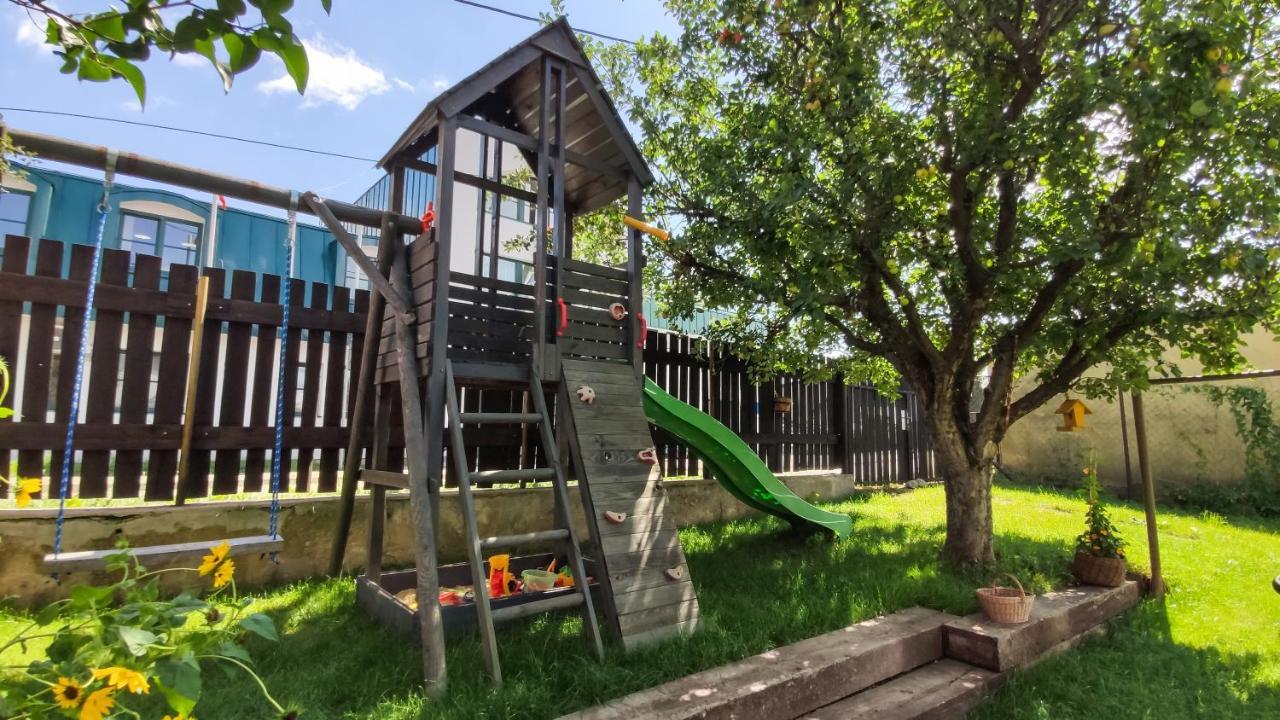 Bonton Apartments Kežmarok Esterno foto